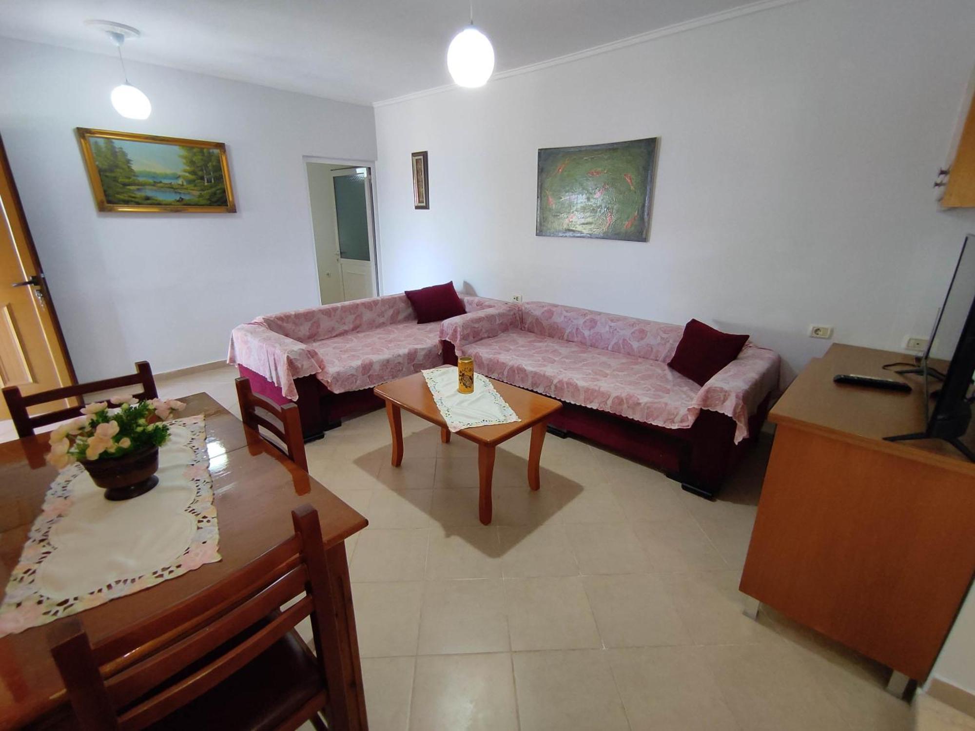 Aris Apartment ساراندا المظهر الخارجي الصورة