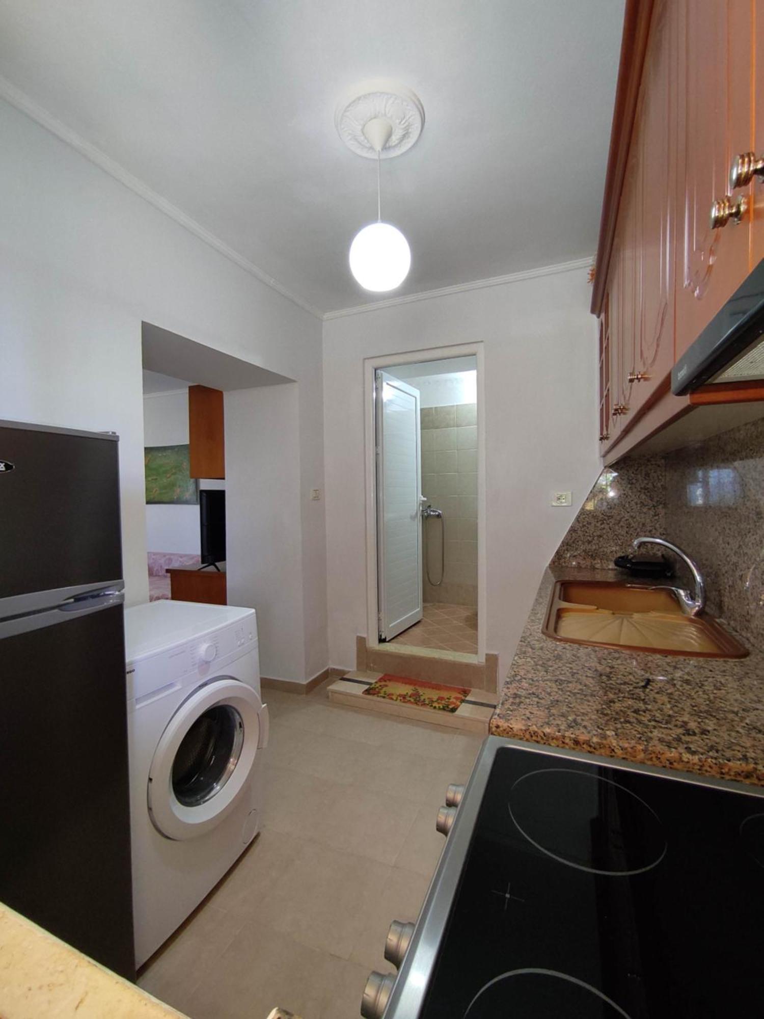 Aris Apartment ساراندا المظهر الخارجي الصورة
